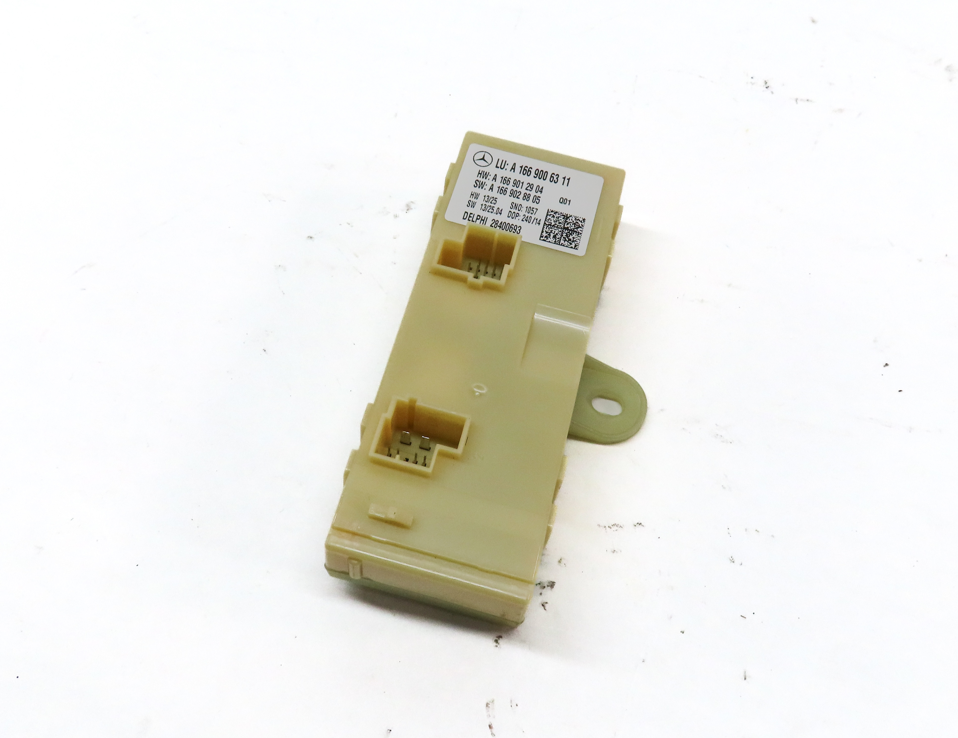 12-16 MERCEDES GL ML CLASS (W166 X166) REAR TRUNK LIFT LIFTGATE CONTROL MODULE — exact item pictured